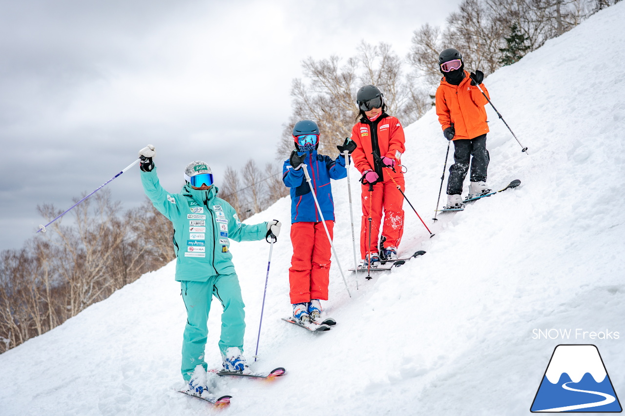サッポロテイネ｜今シーズンは春セッション！プロスキーヤー・谷藤昌司さんと滑る１日。まさかのパウダー？！